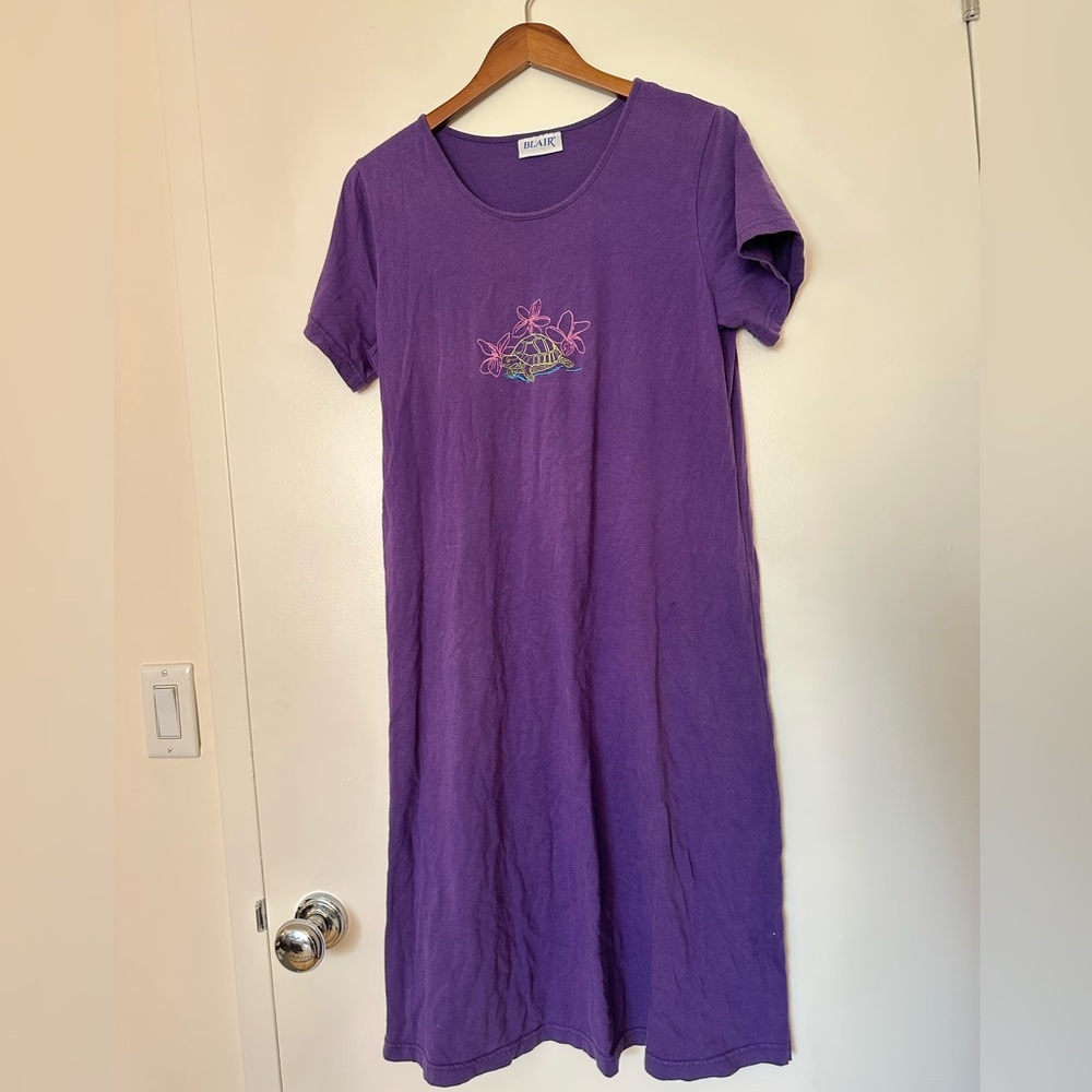 Purple moo moo nightgown with tropical embroidery